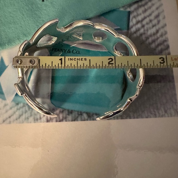 Tiffany Paloma Picasso Grafitti Cuff Bracelet - Picture 5 of 8